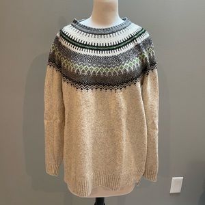 EUC cabi ski sweater. Size M